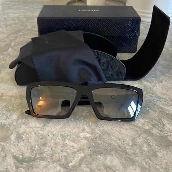 Prada Glasses - Picture 4 of 4